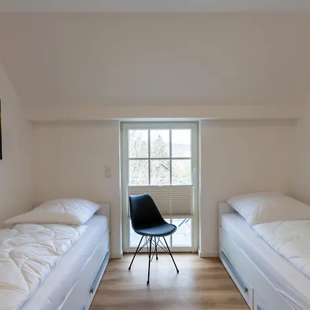 Hirschmann 7 Mit Sauna, Kamin, Balkon 아파트 *